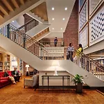 The Charles Hotel In Harvard Square